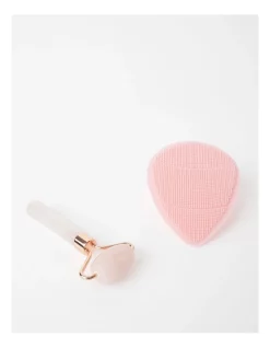 Flash Sale 🎁 Chloe & Lola Mini Roller And Cleansing Pad 👏